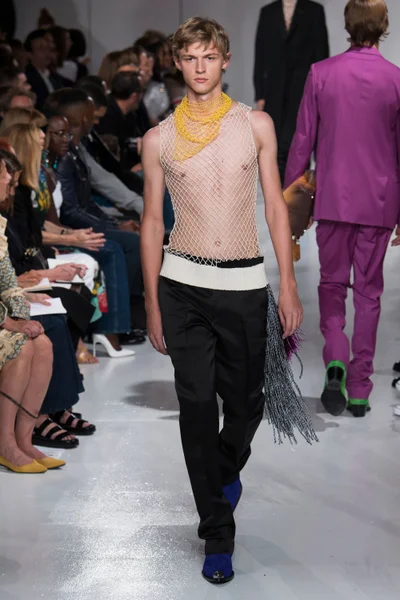 Look 73